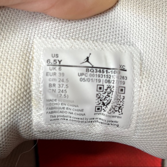 Nike Air Jordan Jumpman Shoes Boys White Blac BQ3451-100 Mid Top Sneaker Sz 6.5 - Picture 7 of 10